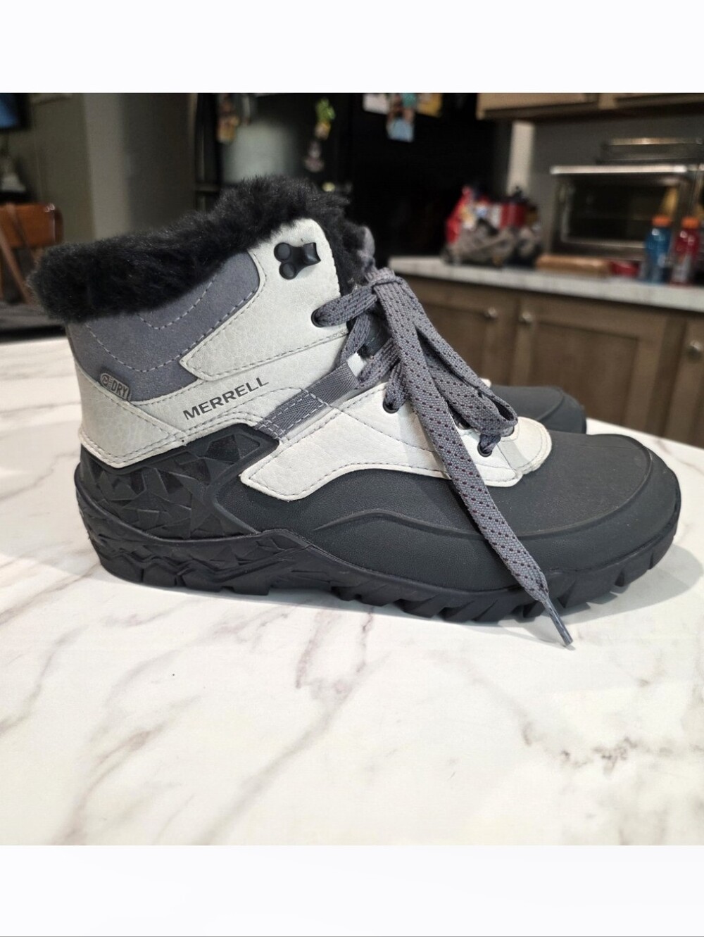 Merrell Womens Aurora 6 Ice Waterproof Winter Boot Arctic Grip Size 8 Snow